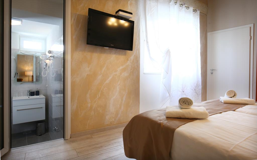 Luxury Lidija Rooms Split Exterior foto